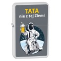 Zapalniczka benzynowa TASMAN motyw TATA NIE Z TEJ ZIEMI